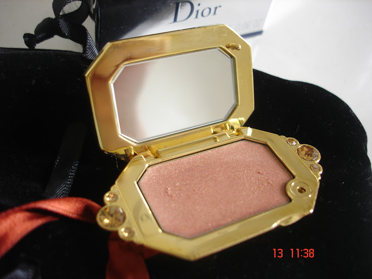 Golden Dior- Bijou Enlumineur D'Eté resenha