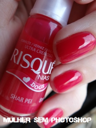 Shar Pei Risqué esmalte vermelho