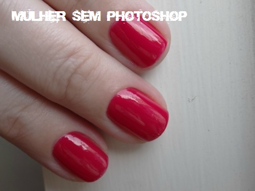 Shar Pei Risqué esmalte vermelho