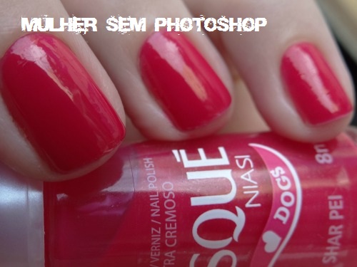 Shar Pei Risqué esmalte vermelho